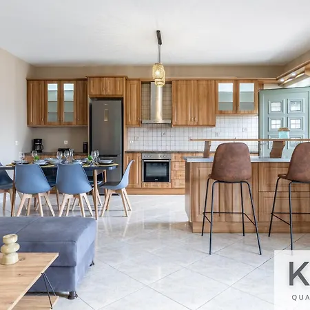 Διαμέρισμα Hermes Luxury In Village! Βλαχάτα